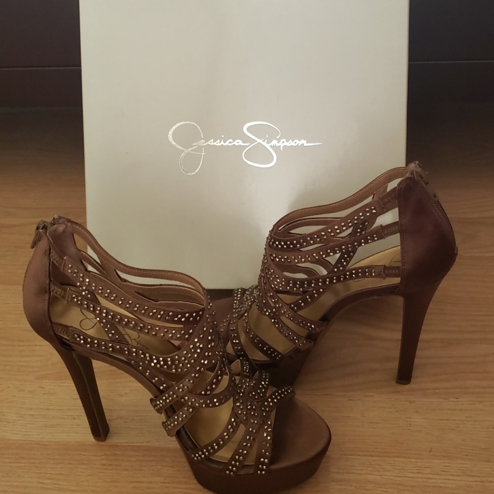 Jessica Simpson Champagne Satin Heels